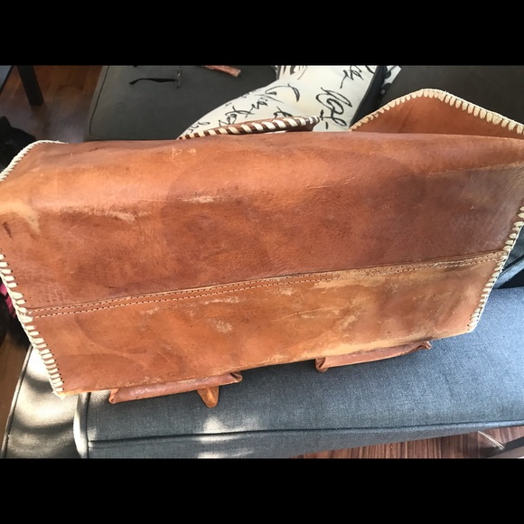 CHUI Vintage Leather Overnight Bag - Picture 5 of 5